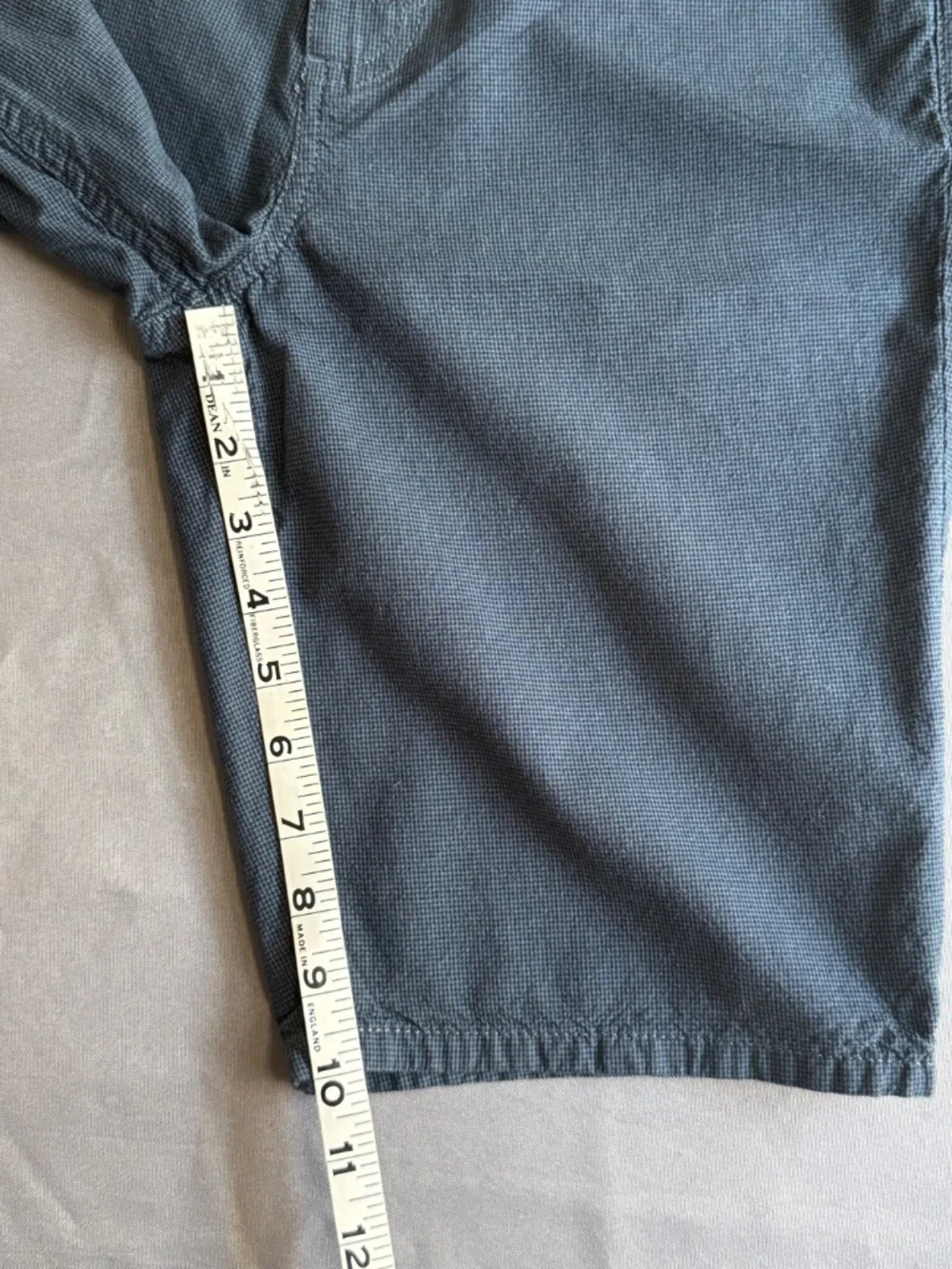 Vans Shorts Size 28